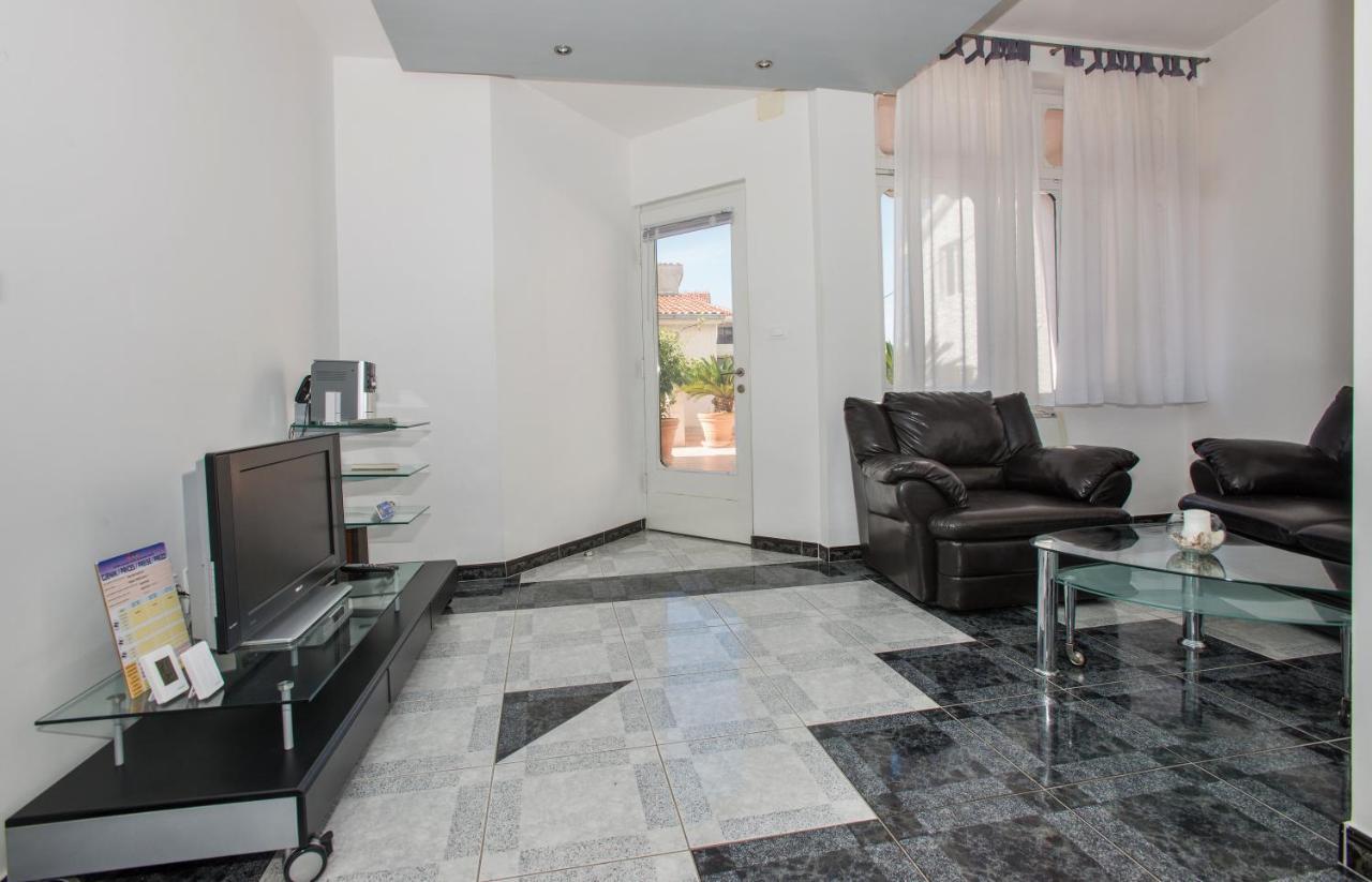 Apartments Marcela Makarska Exterior photo