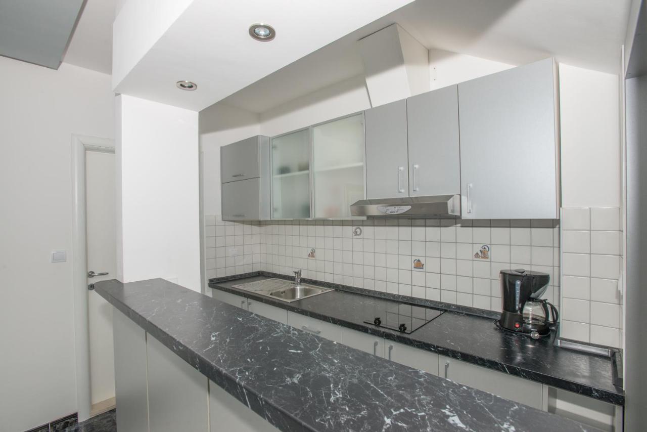 Apartments Marcela Makarska Exterior photo