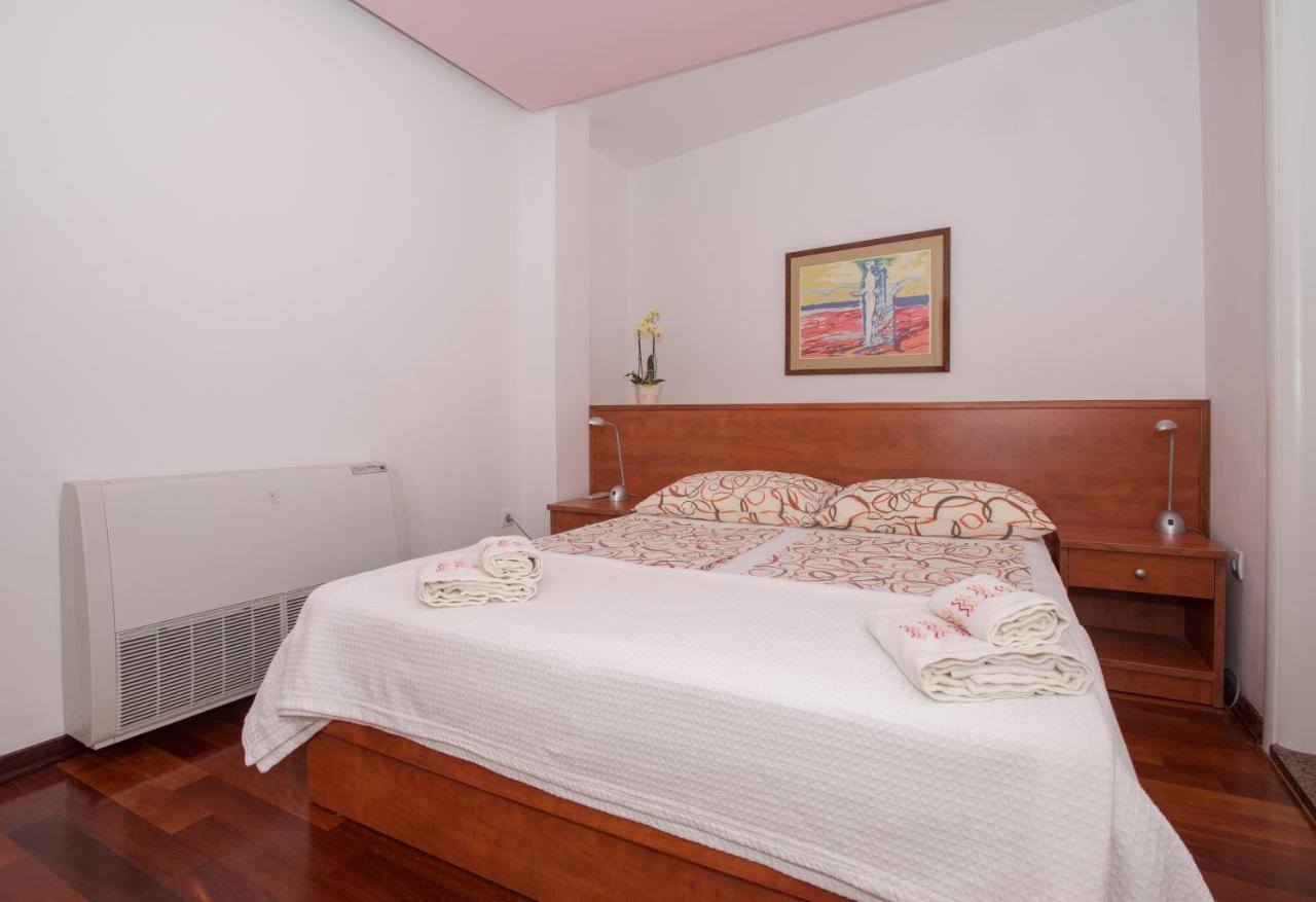 Apartments Marcela Makarska Exterior photo